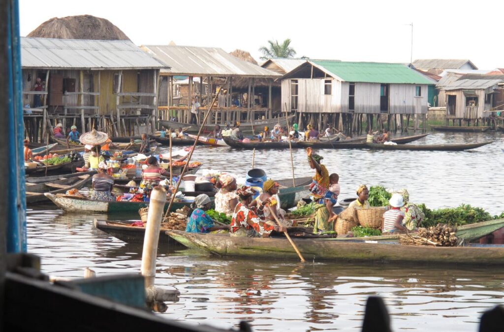 Accueil Village lacustre de Ganvié - Découverte insolite Sud Bénin